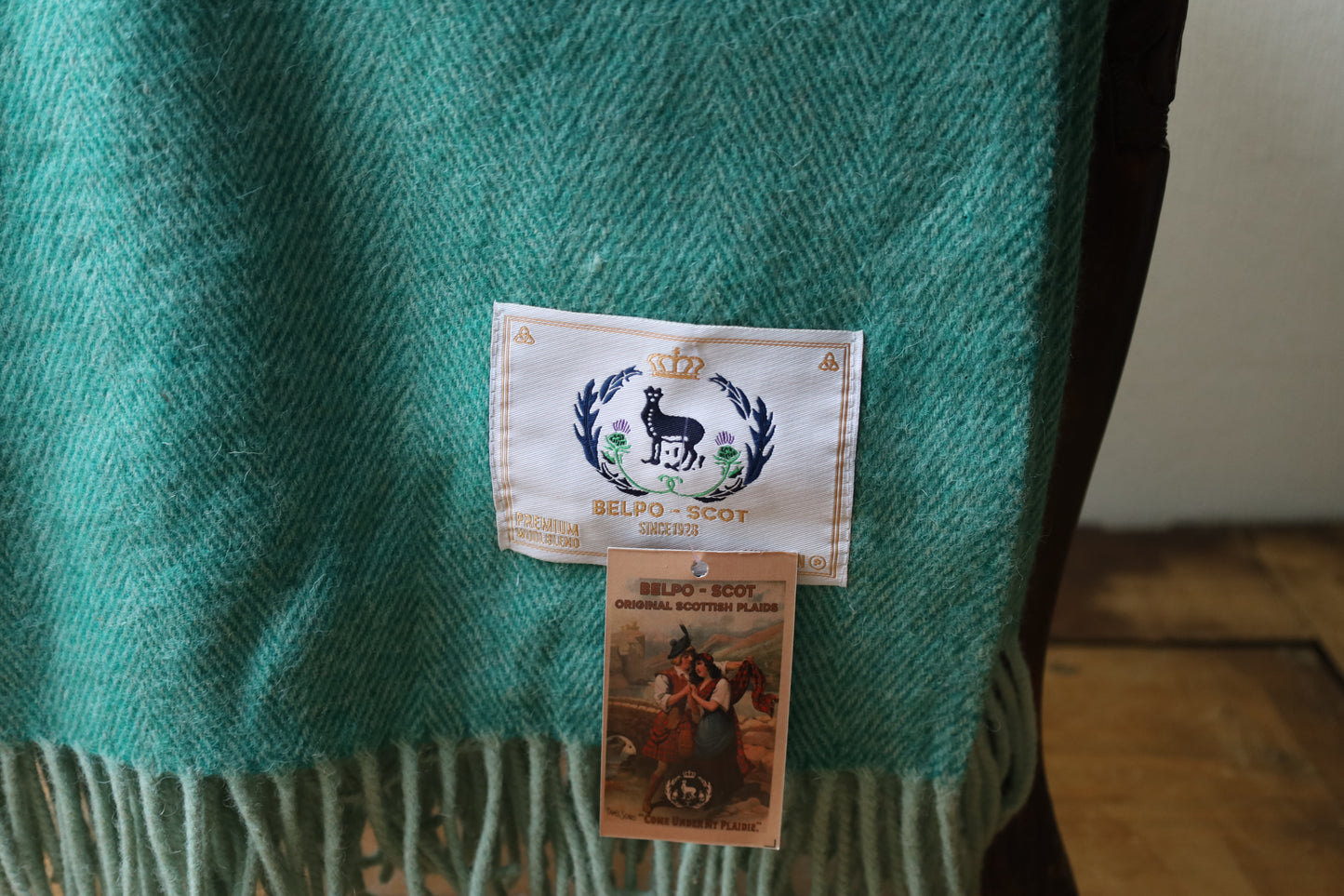 Wool blanket / cozy blanket / picnic blanket 100% recycled wool, tartan