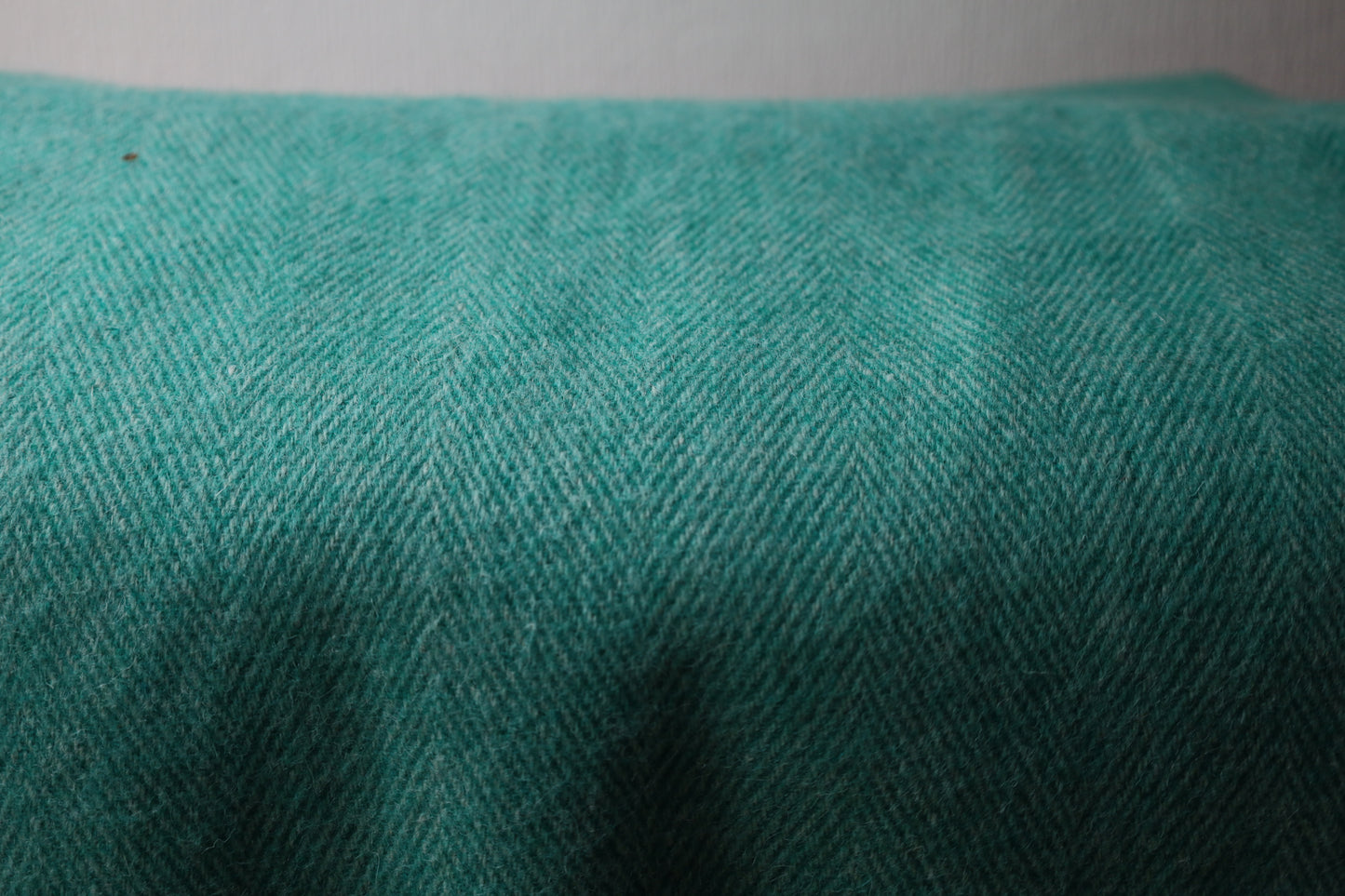 Wool blanket / cozy blanket / picnic blanket 100% recycled wool, tartan