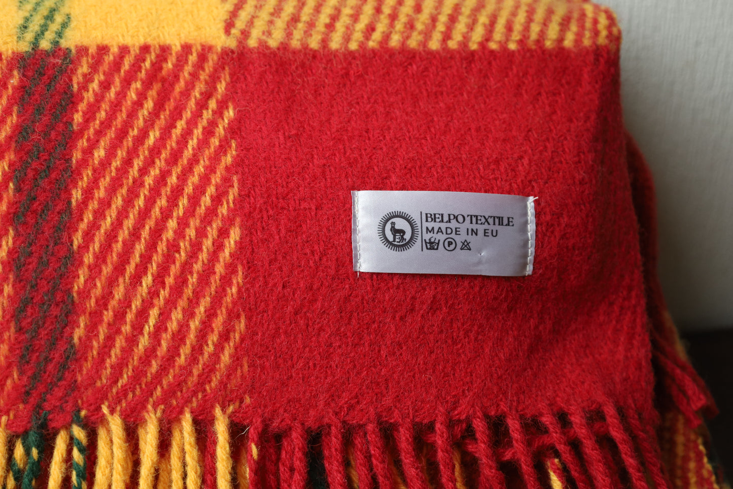 Wolldecke Schottenkaro Rot - 100% Schurwolle Kuscheldecke & Picknickdecke