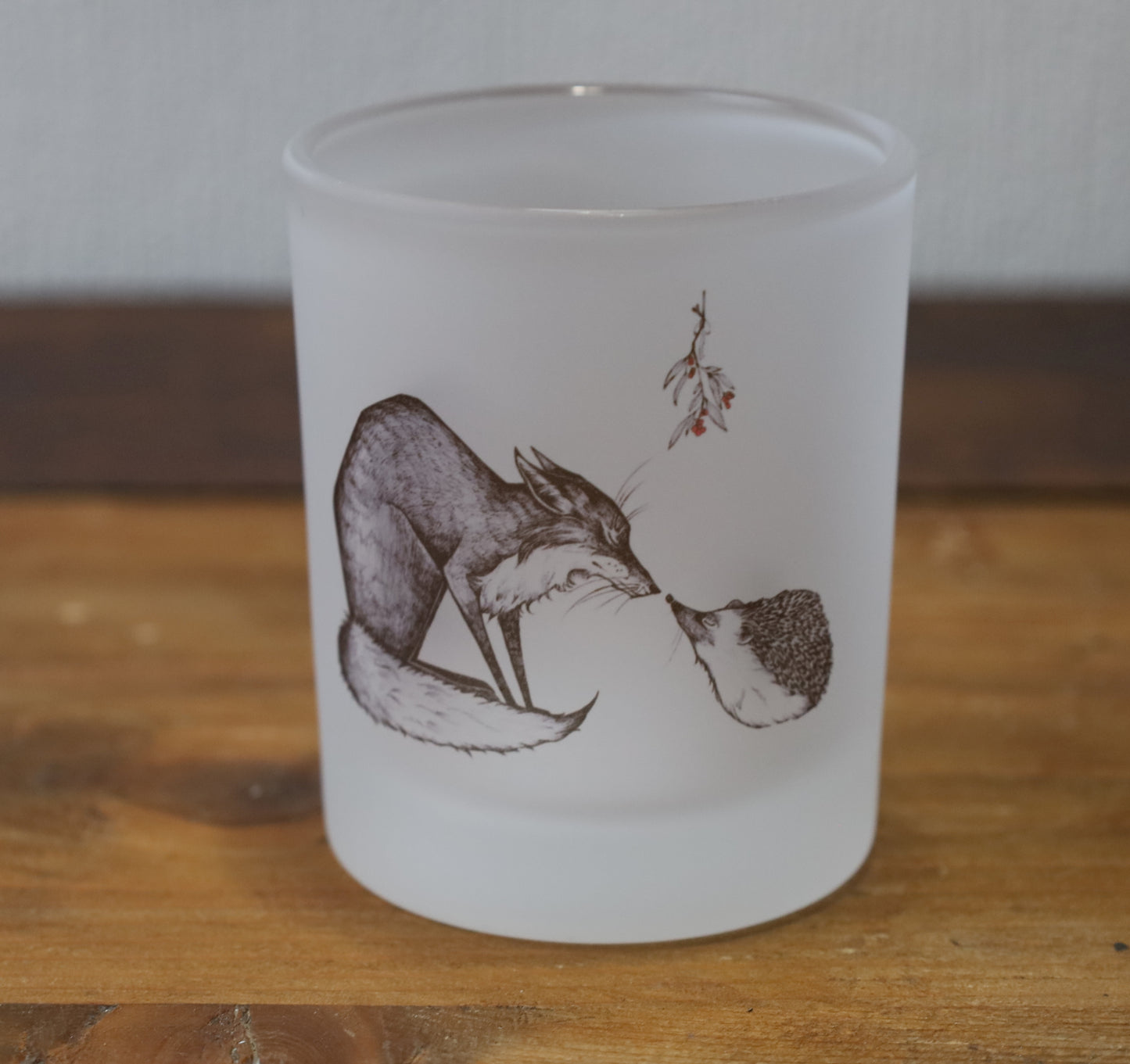 Windlicht aus satiniertem Glas mit tierischen und floralen Motiven