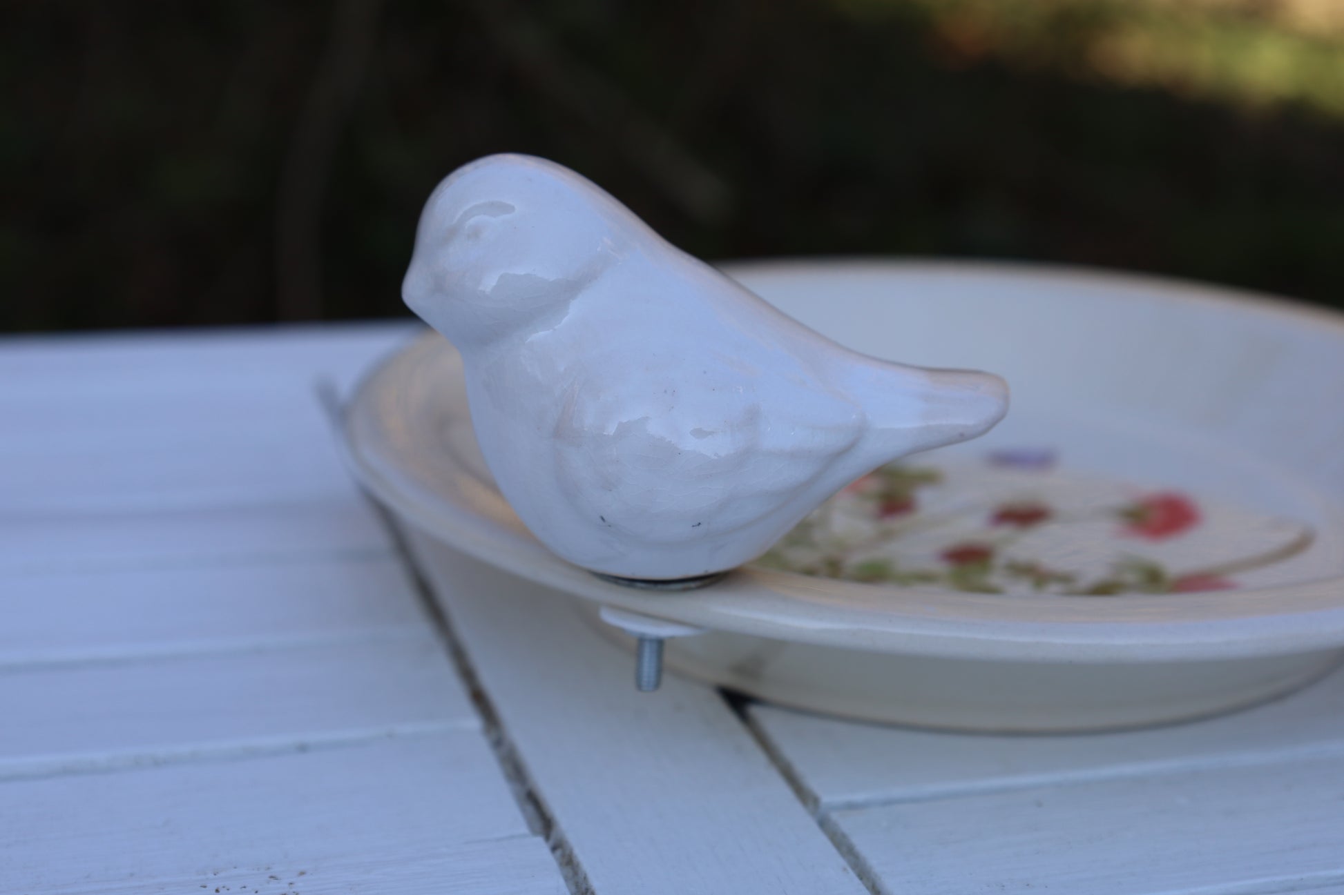 Vogeltränke Keramik Frühlingswiesenmotiv - Insektentränke Landhaus Shabby Chic für Garten & Balkon {{ Shabby Chic und Landhaus Deko }} {{ www.Stein-Alt.de The cosy Cottage }}