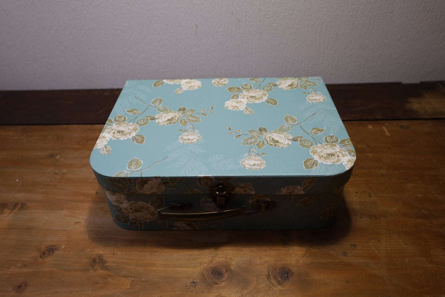 3er Set Deko-Koffer mit Blumenmuster - Aufbewahrungsboxen im Landhausstil {{ Shabby Chic und Landhaus Deko }} {{ www.Stein-Alt.de }}