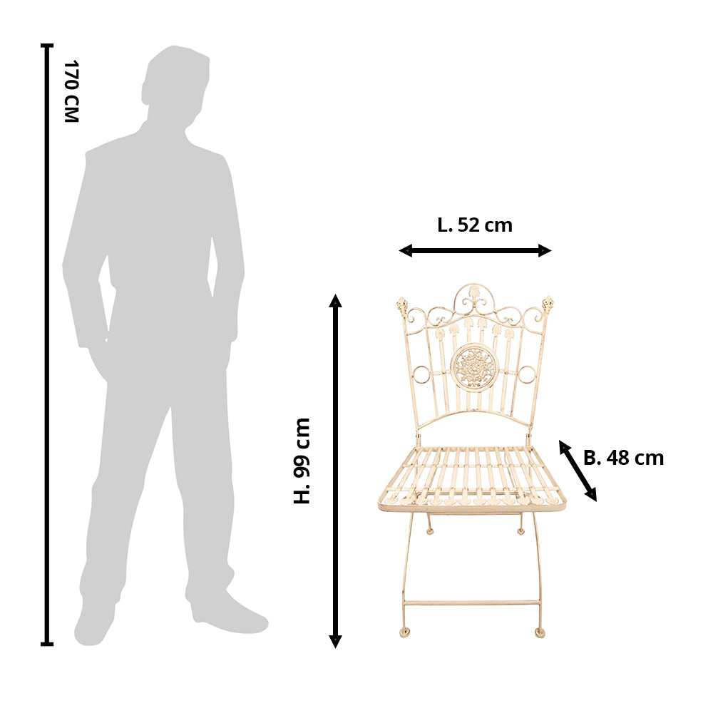Weißer Gartenstuhl im Vintage-Look aus Eisen