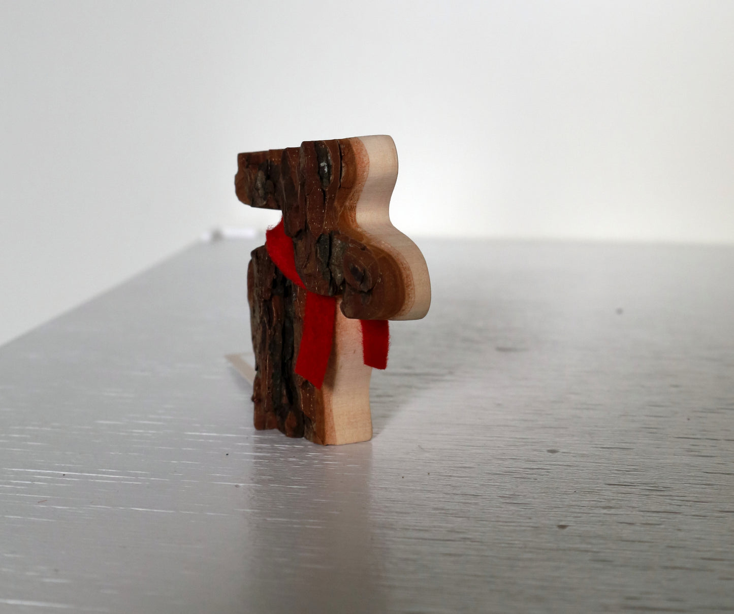 Winterliche Dekoration, Elch / Rentier aus Rindenholz