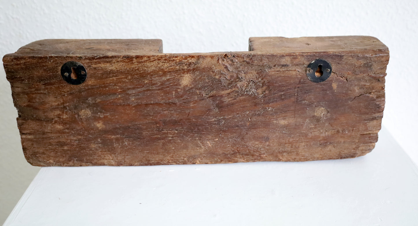 Hakenleiste aus Altholz - Upcycling Wandhaken im Landhausstil