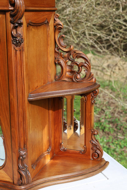 Spiegelschrank / Hängeschrank Antiker Spiegelschrank Louis-Philipp Nussbaum 1840-1870 Shabby Chic und Landhaus Deko bei www.Stein-Alt.de