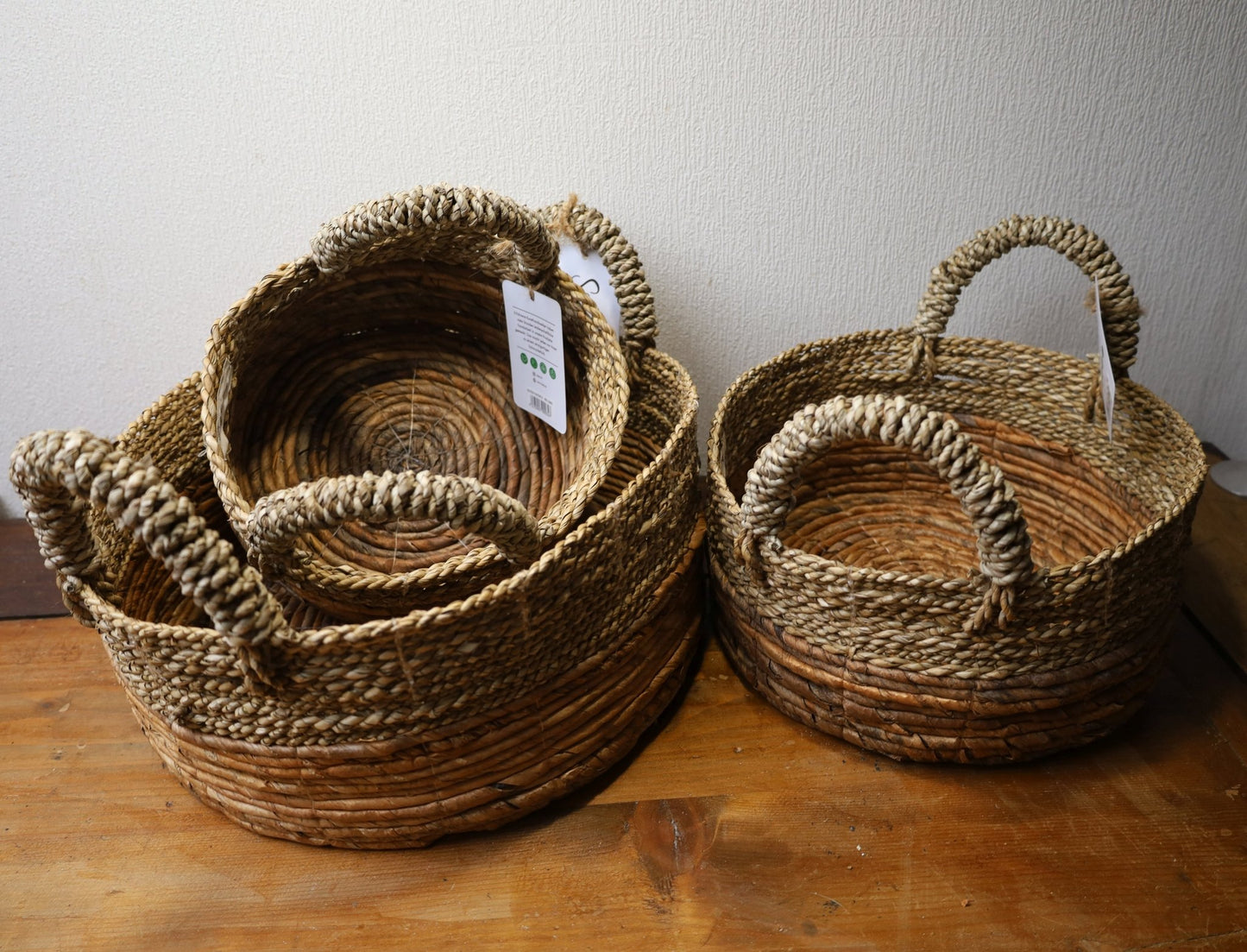 Aufbewahrungskorb Seegras mit Griffen – Handarbeit Rund Ø23-35cm {{ Shabby Chic und Landhaus Deko }} {{ www.Stein-Alt.de }}