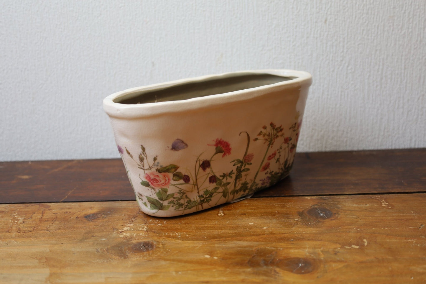 Blumentopf Frühlingswiese - Dekorativer Übertopf im Landhausstil {{ Shabby Chic und Landhaus Deko }} {{ www.Stein-Alt.de }}