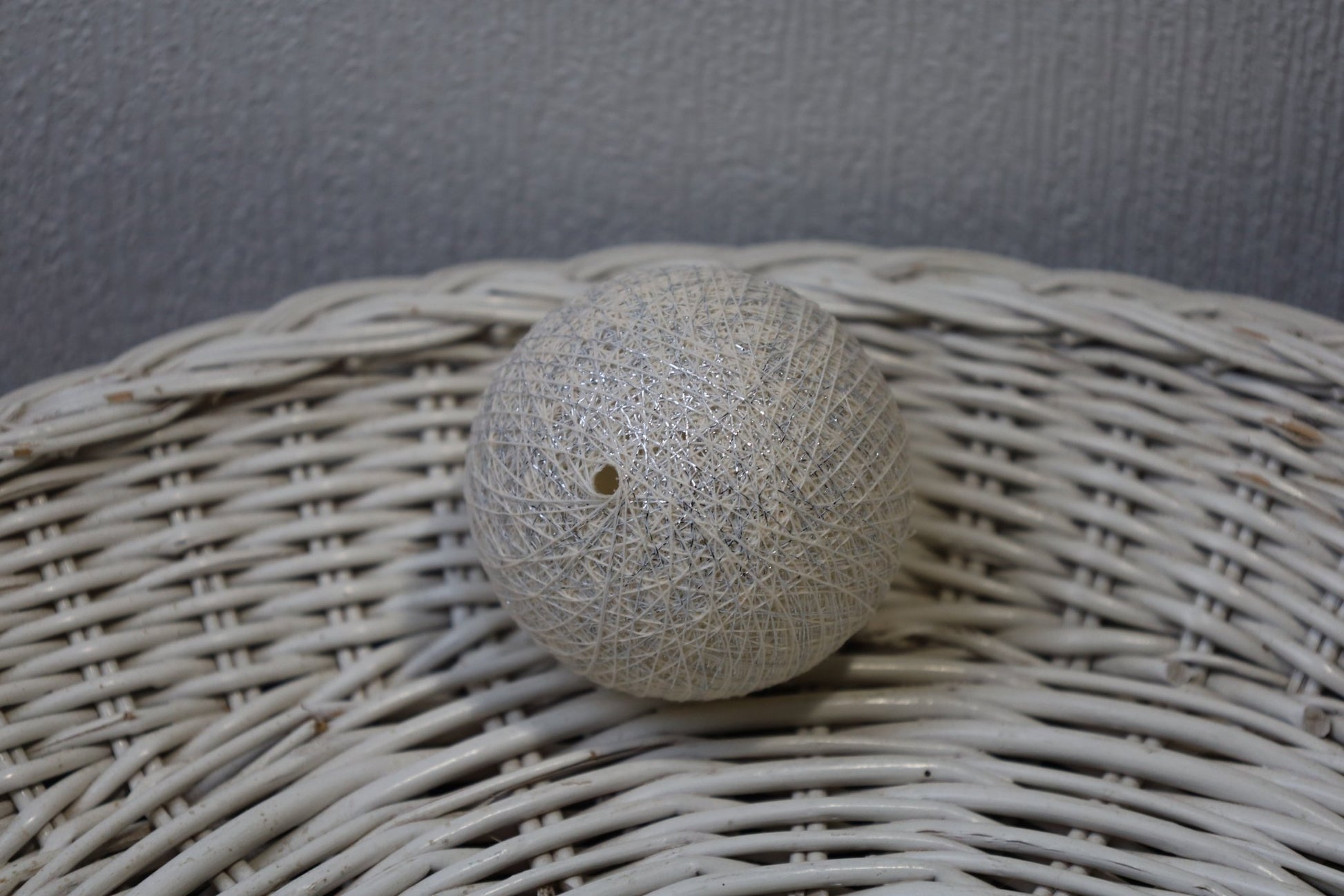 Cotton Ball Lichterkette Weihnachten - 20 LED Warmweiß Silber Gold {{ Shabby Chic und Landhaus Deko }} {{ www.Stein-Alt.de }}