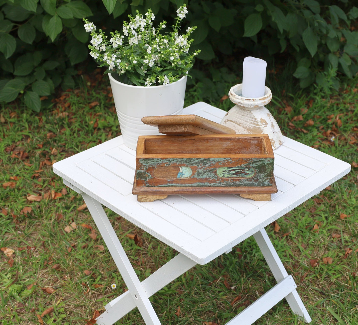 Dekorative Holzkiste Shabby Chic - Altholz Aufbewahrungsbox Vintage {{ Shabby Chic und Landhaus Deko }} {{ www.Stein-Alt.de }}