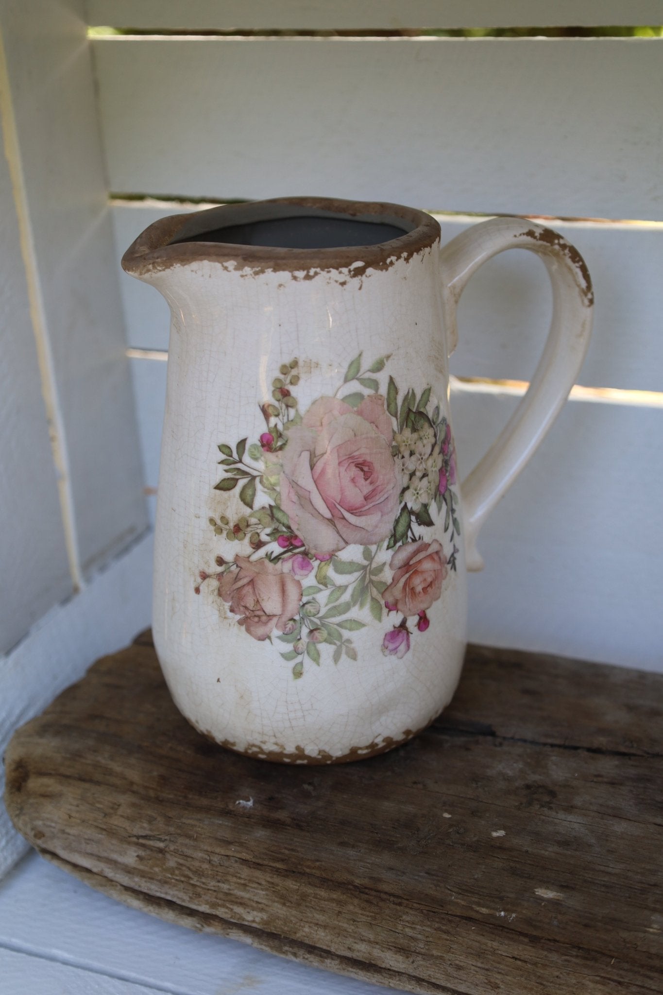 Dekorativer Krug mit Rosenmotiv im Cottage-Stil aus Keramik {{ Shabby Chic und Landhaus Deko }} {{ www.Stein-Alt.de }}