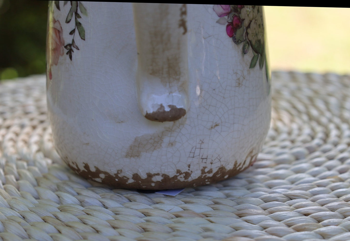 Dekorativer Krug mit Rosenmotiv im Cottage-Stil aus Keramik {{ Shabby Chic und Landhaus Deko }} {{ www.Stein-Alt.de }}
