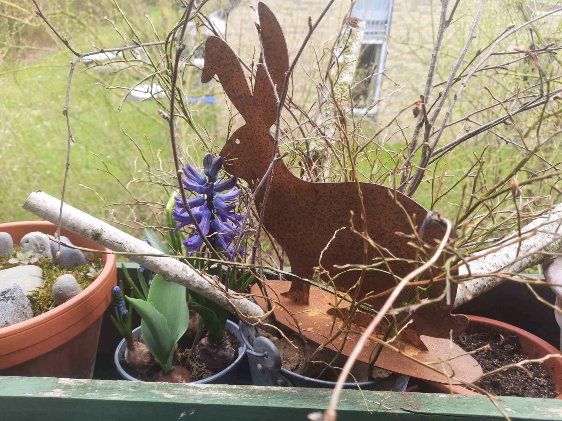 Edelrost Hase - Osterdeko für Garten & Haus | Rostikal {{ Shabby Chic und Landhaus Deko }} {{ www.Stein-Alt.de }}