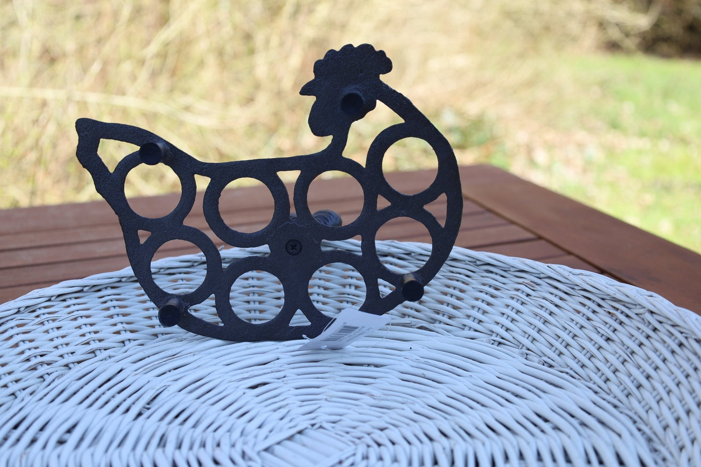 Eierhalter Hahn aus Gusseisen - Dekorativer Eierständer im Landhausstil {{ Shabby Chic und Landhaus Deko }} {{ www.Stein-Alt.de }}