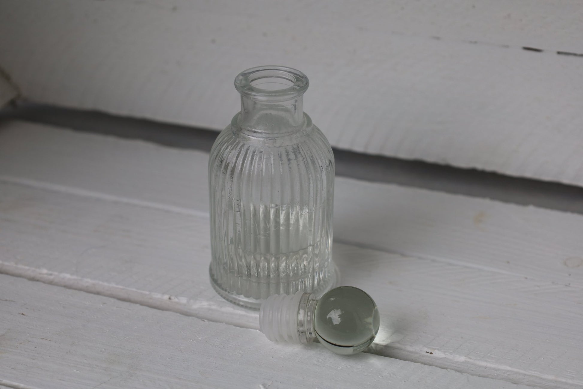 Fläschchen, kleine Flasche aus Glas mit Stopfen, verschiedene Formen {{ Shabby Chic und Landhaus Deko }} {{ www.Stein-Alt.de }}