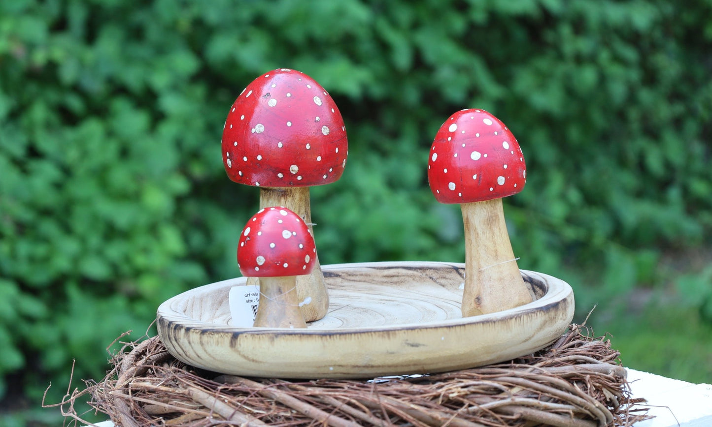Fliegenpilz Deko aus Holz – Herbstliche Dekoration Rot-Weiß {{ Shabby Chic und Landhaus Deko }} {{ www.Stein-Alt.de }}