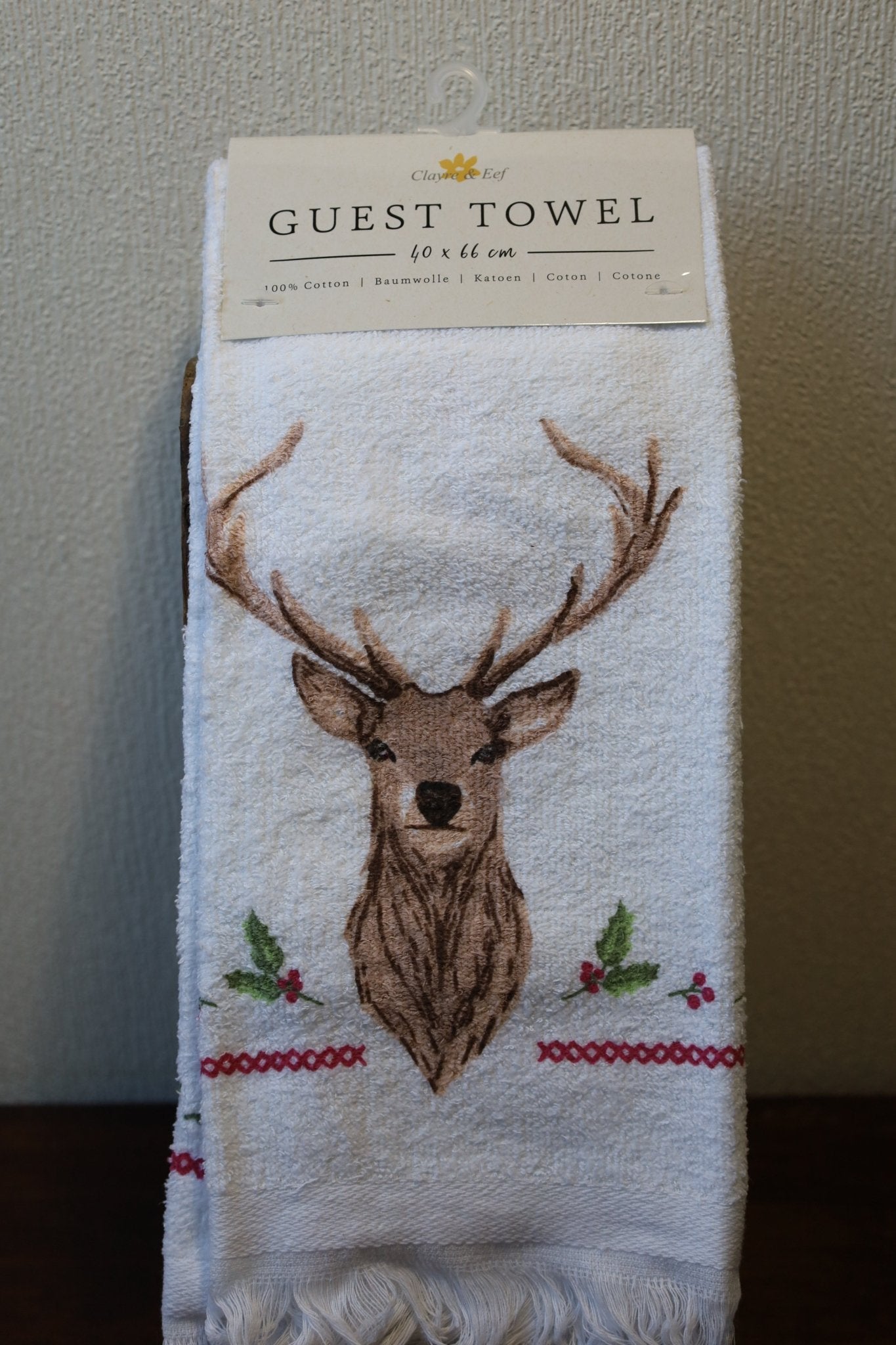 Gästehandtuch Landhausstil mit Hirschmotiv Winter - Clayre & Eef {{ Shabby Chic und Landhaus Deko }} {{ www.Stein-Alt.de }}