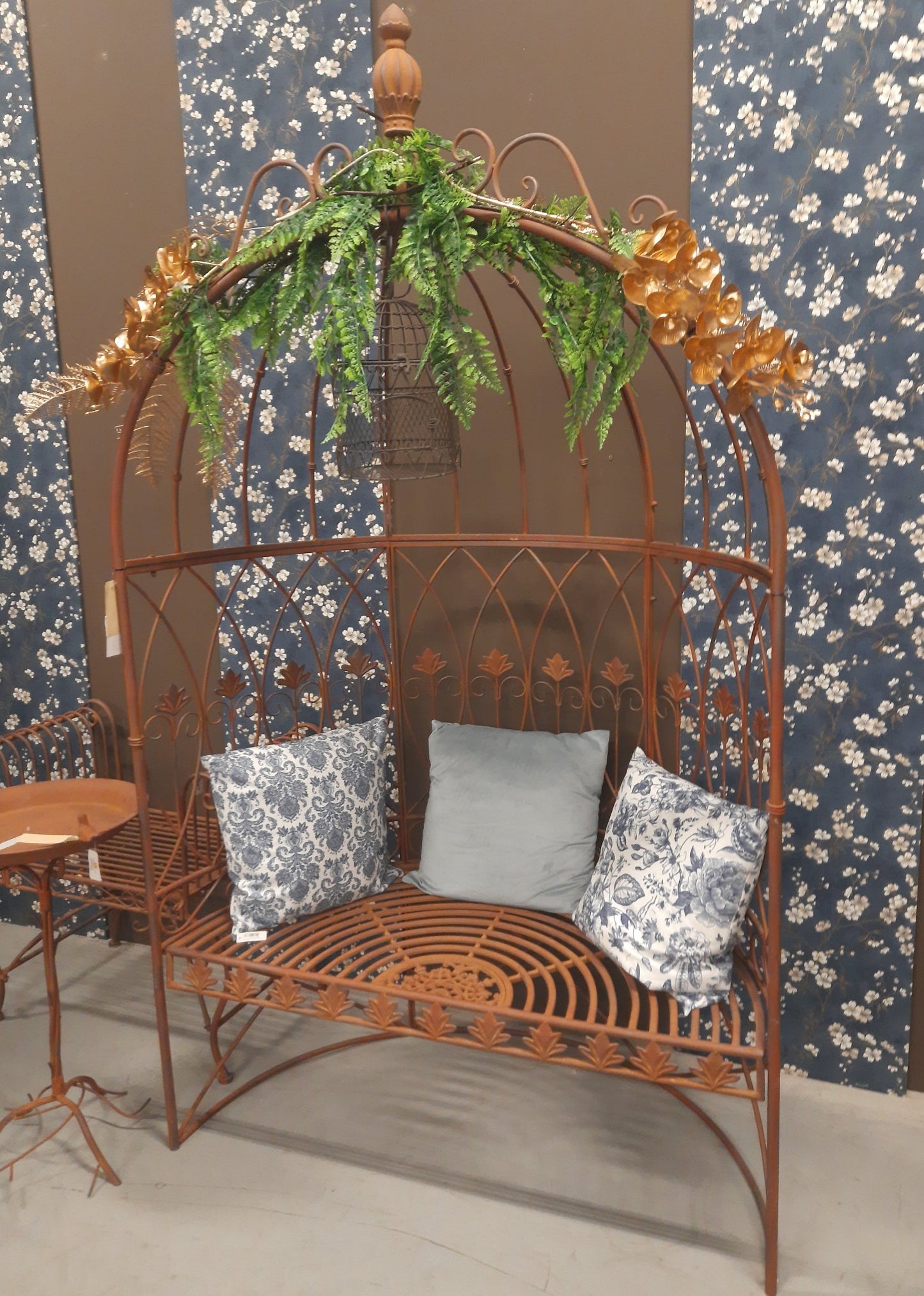 Gartenbank Eisen Edelrost – Romantischer Landhausstil | Clayre & Eef {{ Shabby Chic und Landhaus Deko }} {{ www.Stein-Alt.de }}