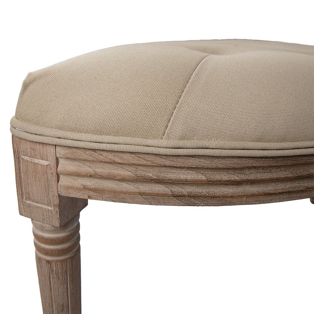 Gepolsterte Sitzbank: Filigran aus Holz in Beige-Braun {{ Shabby Chic und Landhaus Deko }} {{ www.Stein-Alt.de }}
