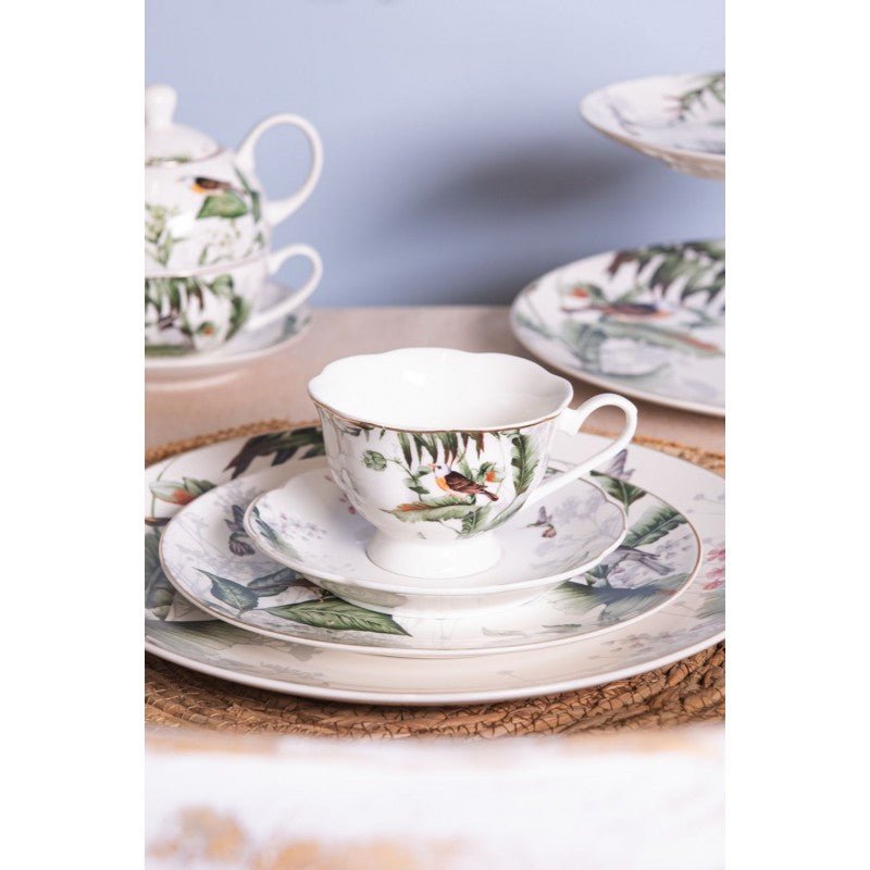 Geschirr aus Porzellan, Pflanzen und Vogelmotiv in Grün-Weiß, Mix & Match {{ Shabby Chic und Landhaus Deko }} {{ www.Stein-Alt.de }}