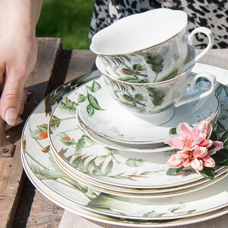 Geschirr aus Porzellan, Pflanzen und Vogelmotiv in Grün-Weiß, Mix & Match {{ Shabby Chic und Landhaus Deko }} {{ www.Stein-Alt.de }}