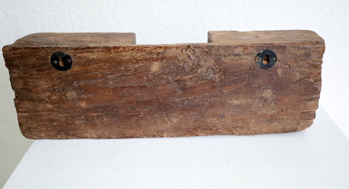Hakenleiste aus Altholz - Upcycling Wandhaken im Landhausstil {{ Shabby Chic und Landhaus Deko }} {{ www.Stein-Alt.de }}
