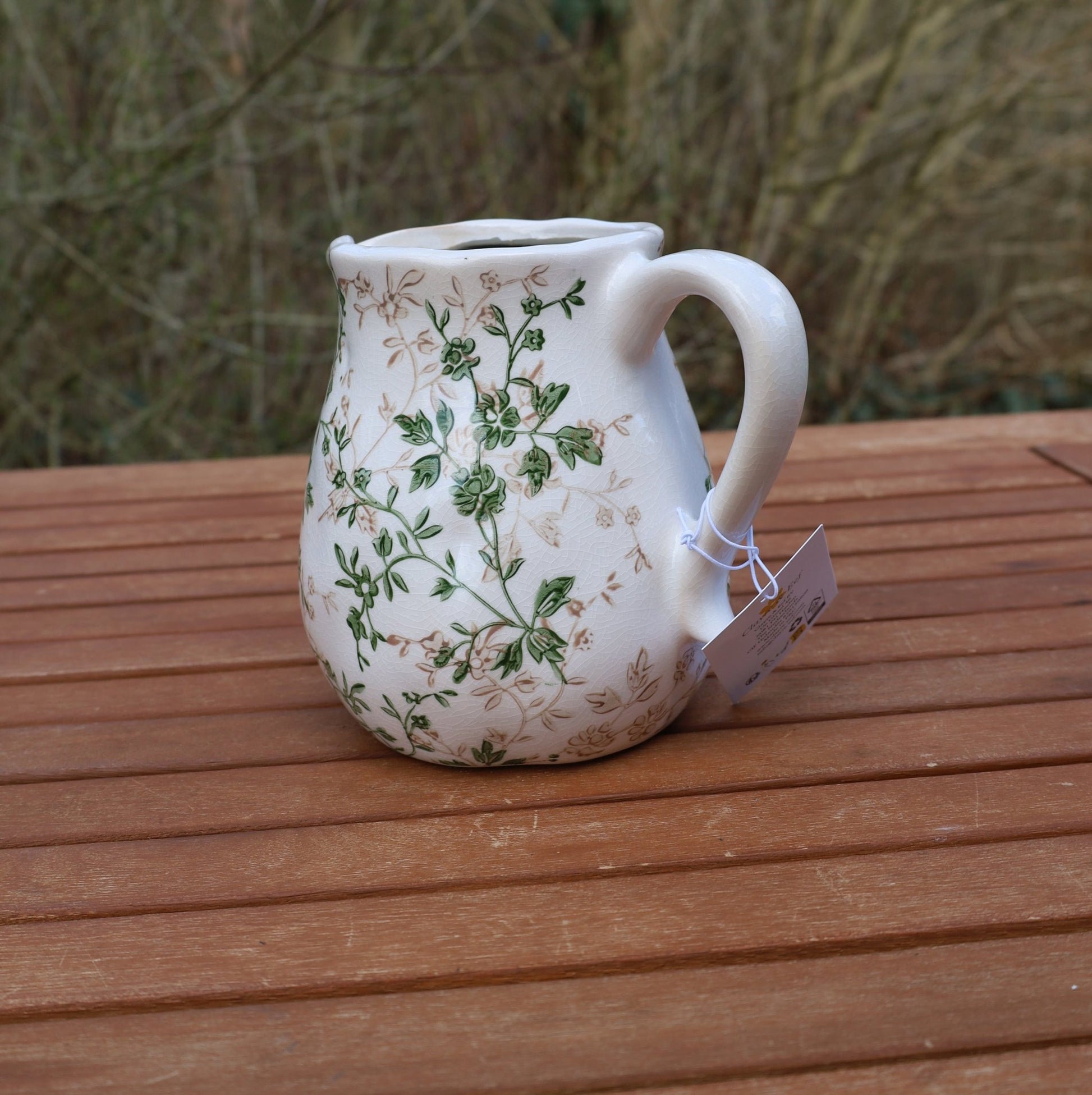 Keramik Krug Beige Grün – Vase mit Blättermuster im Landhausstil {{ Shabby Chic und Landhaus Deko }} {{ www.Stein-Alt.de }}