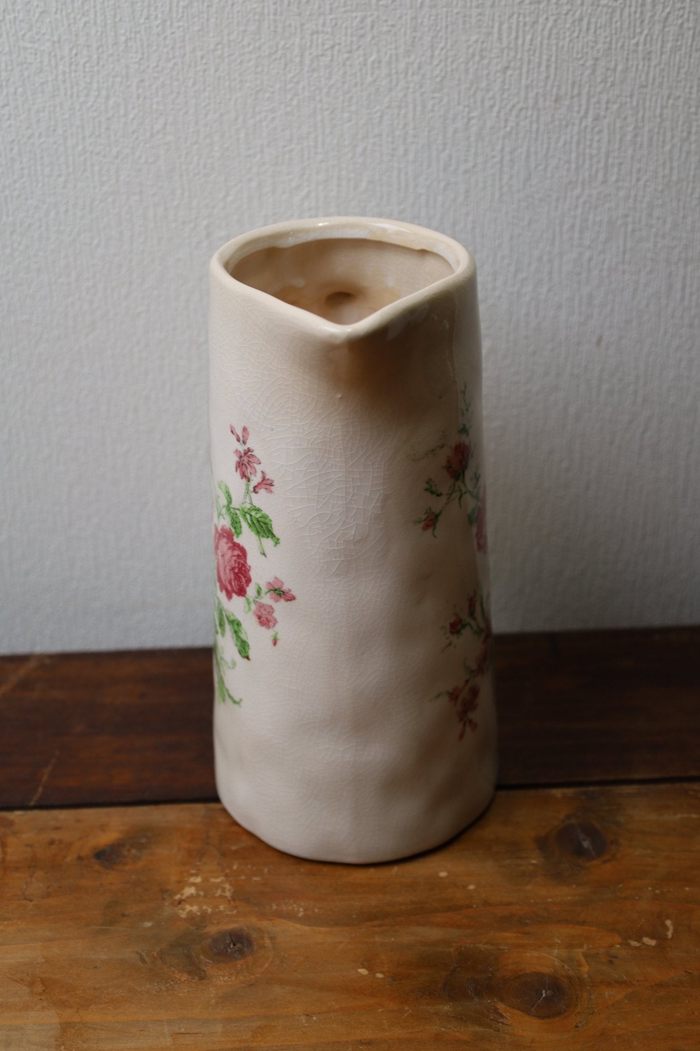 Keramikkrug Rosen Beige - Romantische Deko Vase Landhausstil Shabby Chic {{ Shabby Chic und Landhaus Deko }} {{ www.Stein-Alt.de }}