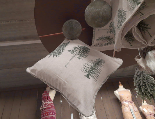Kissenbezug Baumwolle Beige-Grün | Tannenmotiv 40×40 cm {{ Shabby Chic und Landhaus Deko }} {{ www.Stein-Alt.de }}