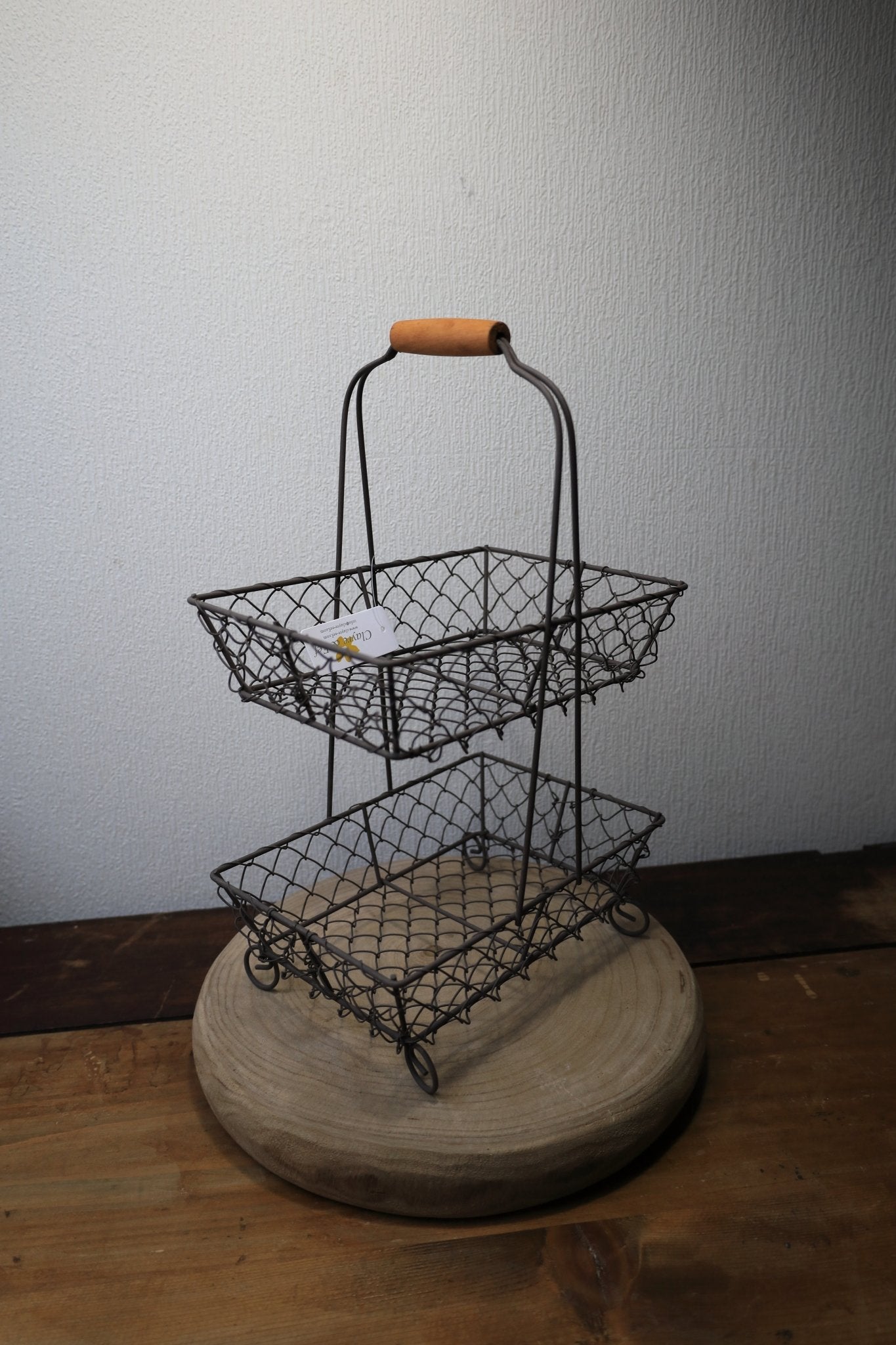 Korb-Etagere 2-stöckig Schwarz – Drahtkorb für Obst, Gemüse & Deko | Landhaus {{ Shabby Chic und Landhaus Deko }} {{ www.Stein-Alt.de }}
