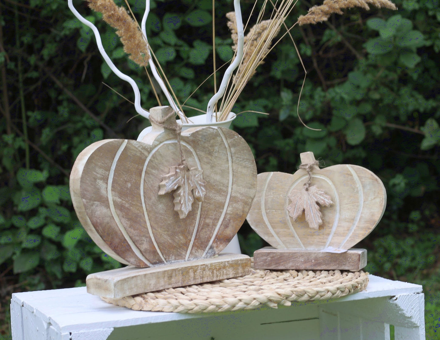 Kürbis Deko Holz Herbst - Ahornblatt Figur Herbstdekoration Halloween stehend {{ Shabby Chic und Landhaus Deko }} {{ www.Stein-Alt.de }}