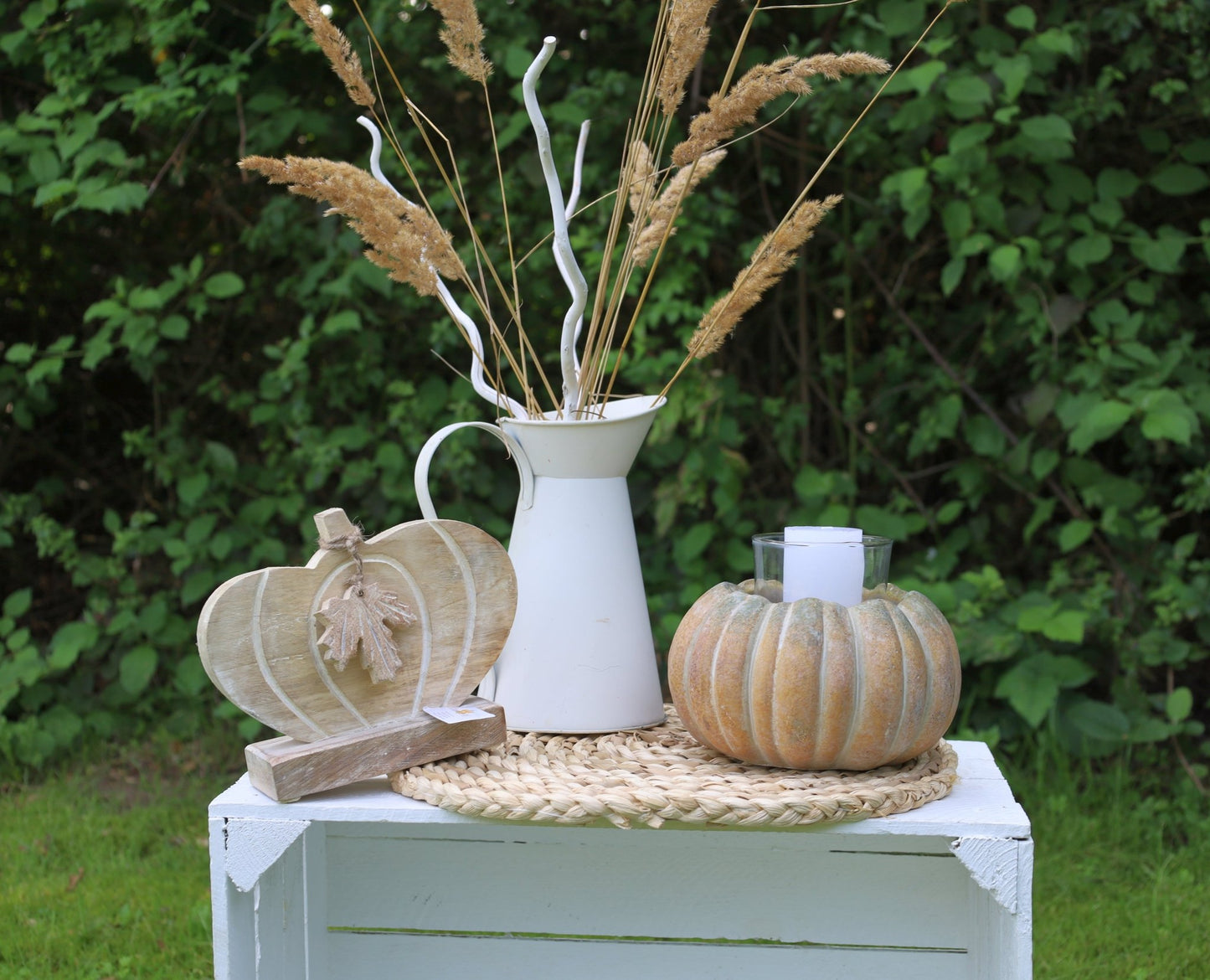 Kürbis Deko Holz Herbst - Ahornblatt Figur Herbstdekoration Halloween stehend {{ Shabby Chic und Landhaus Deko }} {{ www.Stein-Alt.de }}