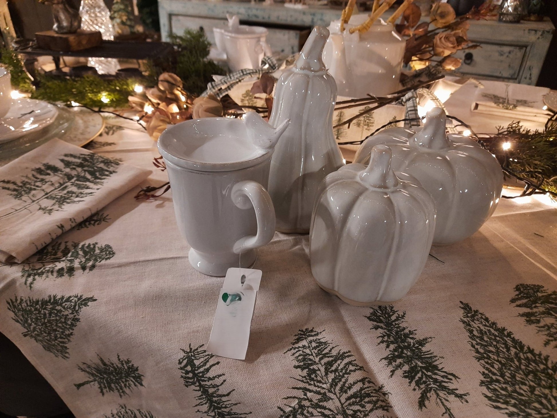 Teetasse mit Deckel und Ablage Weiß 300ml - Keramik Becher mit Vogelmotiv {{ Shabby Chic und Landhaus Deko }} {{ www.Stein-Alt.de }}