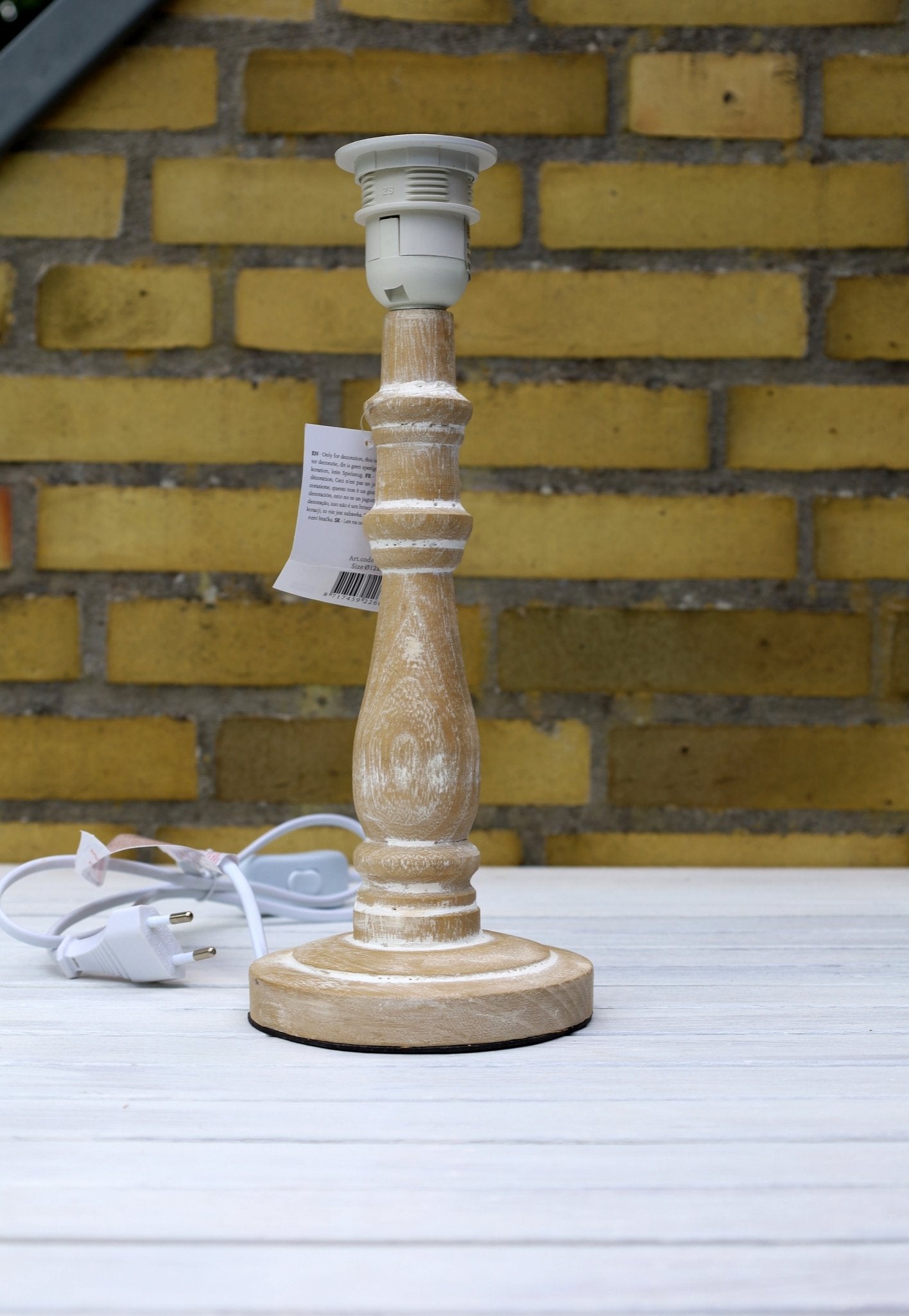 Lampenfuß Holz Braun E27 - Lampensockel ohne Schirm Landhausstil {{ Shabby Chic und Landhaus Deko }} {{ www.Stein-Alt.de }}