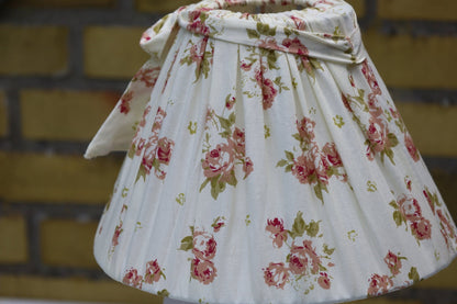 Lampenschirm Lampenschirm Baumwolle Rosen Creme E27 - Landhausstil Romantisch Ø 22,5cm Shabby Chic und Landhaus Deko bei www.Stein-Alt.de