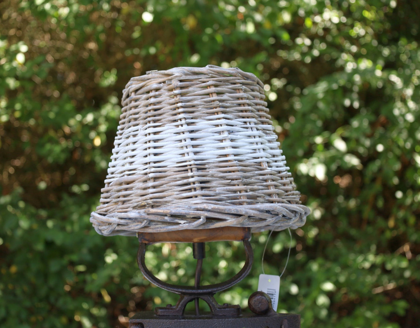 Lampenschirm Rattan Braun Weiß - Landhausstil & Maritim - Verschiedene Größen {{ Shabby Chic und Landhaus Deko }} {{ www.Stein-Alt.de }}