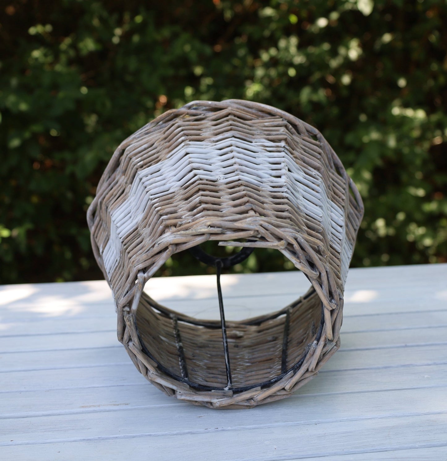 Lampenschirm Rattan Braun Weiß - Landhausstil & Maritim - Verschiedene Größen {{ Shabby Chic und Landhaus Deko }} {{ www.Stein-Alt.de }}