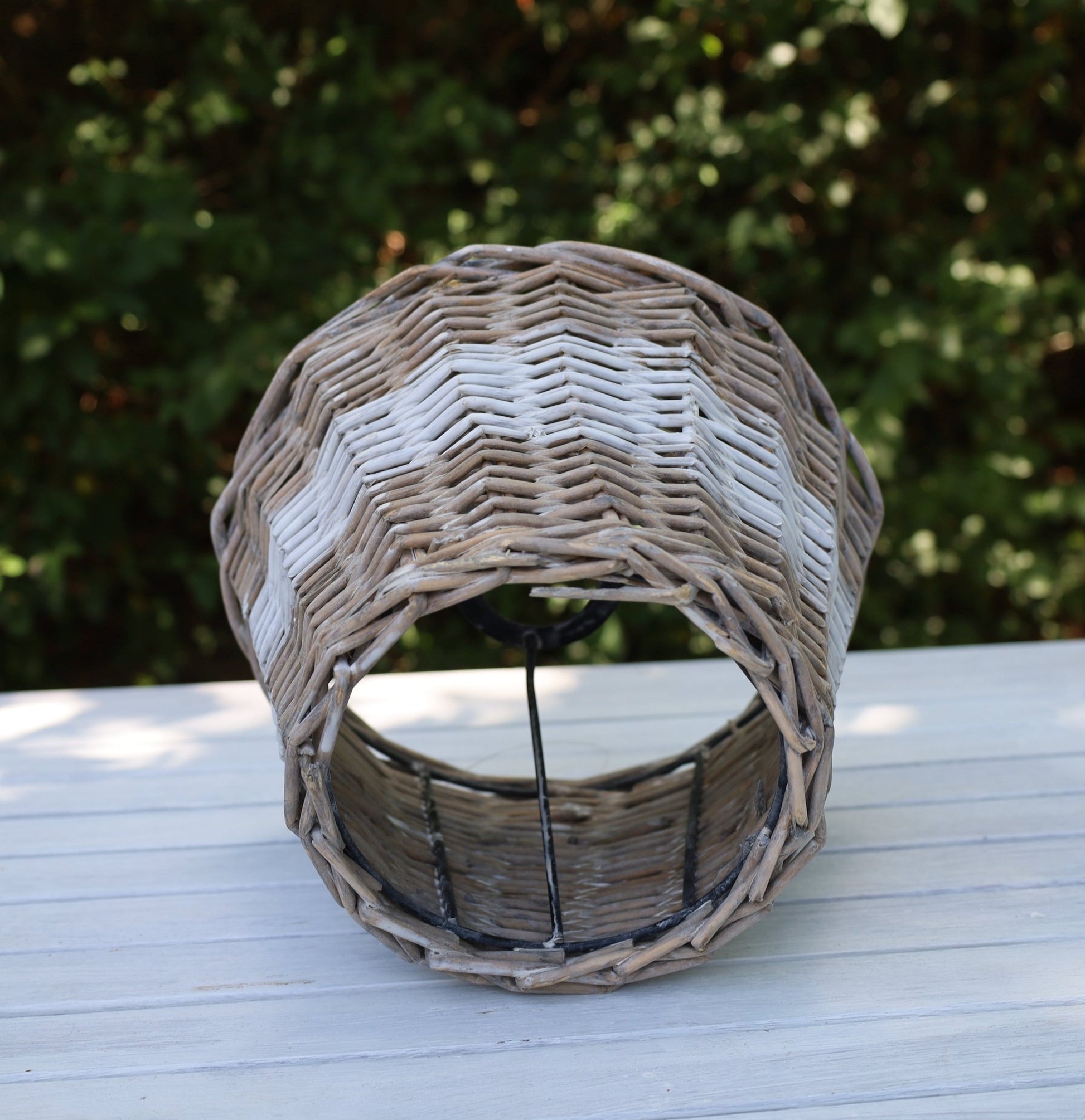 Lampenschirm Rattan Braun Weiß - Landhausstil & Maritim - Verschiedene Größen {{ Shabby Chic und Landhaus Deko }} {{ www.Stein-Alt.de }}