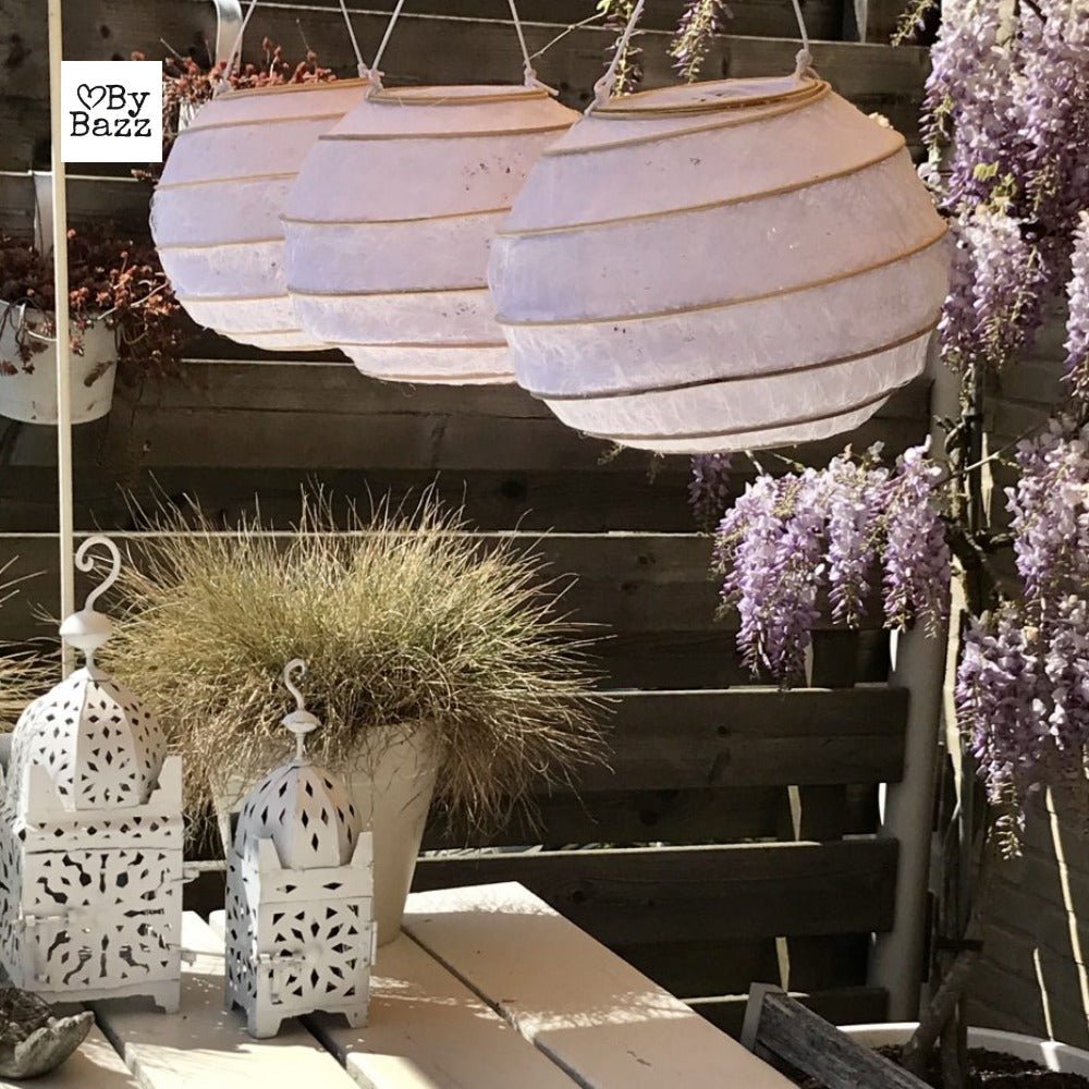 Lampion aus Baumwolle Weiß Ø 20cm - Romantische Gartendekoration {{ Shabby Chic und Landhaus Deko }} {{ www.Stein-Alt.de }}