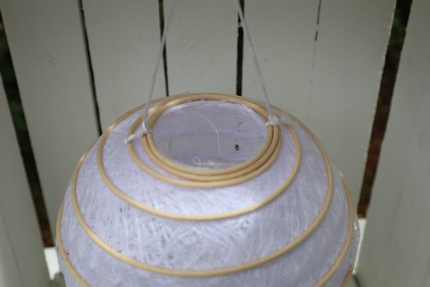 Lampion aus Baumwolle Weiß Ø 20cm - Romantische Gartendekoration {{ Shabby Chic und Landhaus Deko }} {{ www.Stein-Alt.de }}