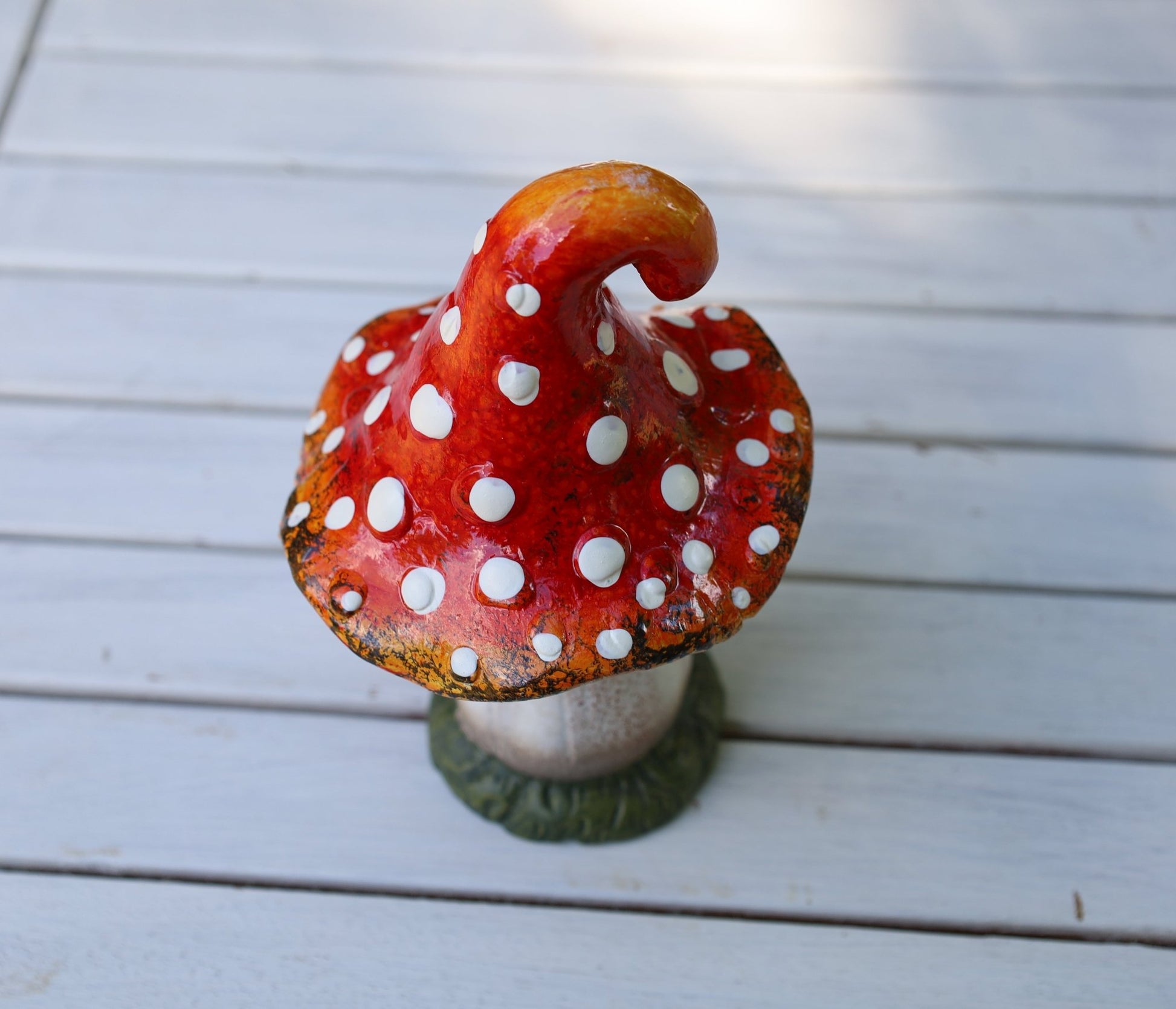 Märchenhafte Keramik-Pilze – Herbstdekoration Fliegenpilz | Clayre & Eef {{ Shabby Chic und Landhaus Deko }} {{ www.Stein-Alt.de }}