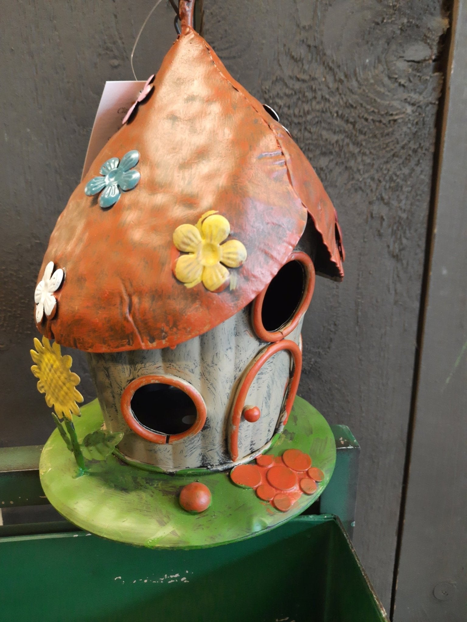 Märchenhaftes Vogelhäuschen aus Metall - Wetterfest & Dekorativ für Garten {{ Shabby Chic und Landhaus Deko }} {{ www.Stein-Alt.de }}