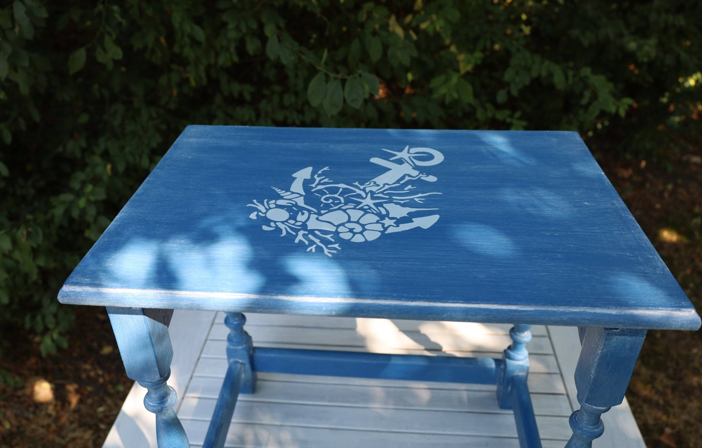 Maritime Beistelltische Blau – 3er Set aus Eiche massiv, Shabby Chic Upcycling {{ Shabby Chic und Landhaus Deko }} {{ www.Stein-Alt.de }}