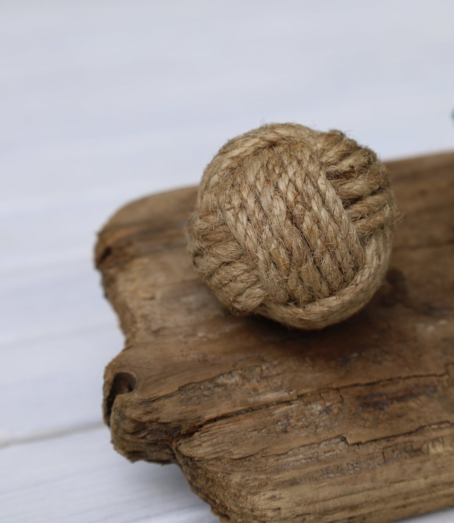Maritimer Möbelknauf / Schubladengriff: Seilknoten aus Jute {{ Shabby Chic und Landhaus Deko }} {{ www.Stein-Alt.de }}