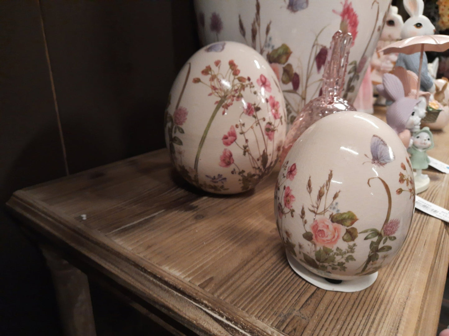 Oster-Ei Keramik Blumenwiese – Frühlingsdeko Landhausstil {{ Shabby Chic und Landhaus Deko }} {{ www.Stein-Alt.de }}