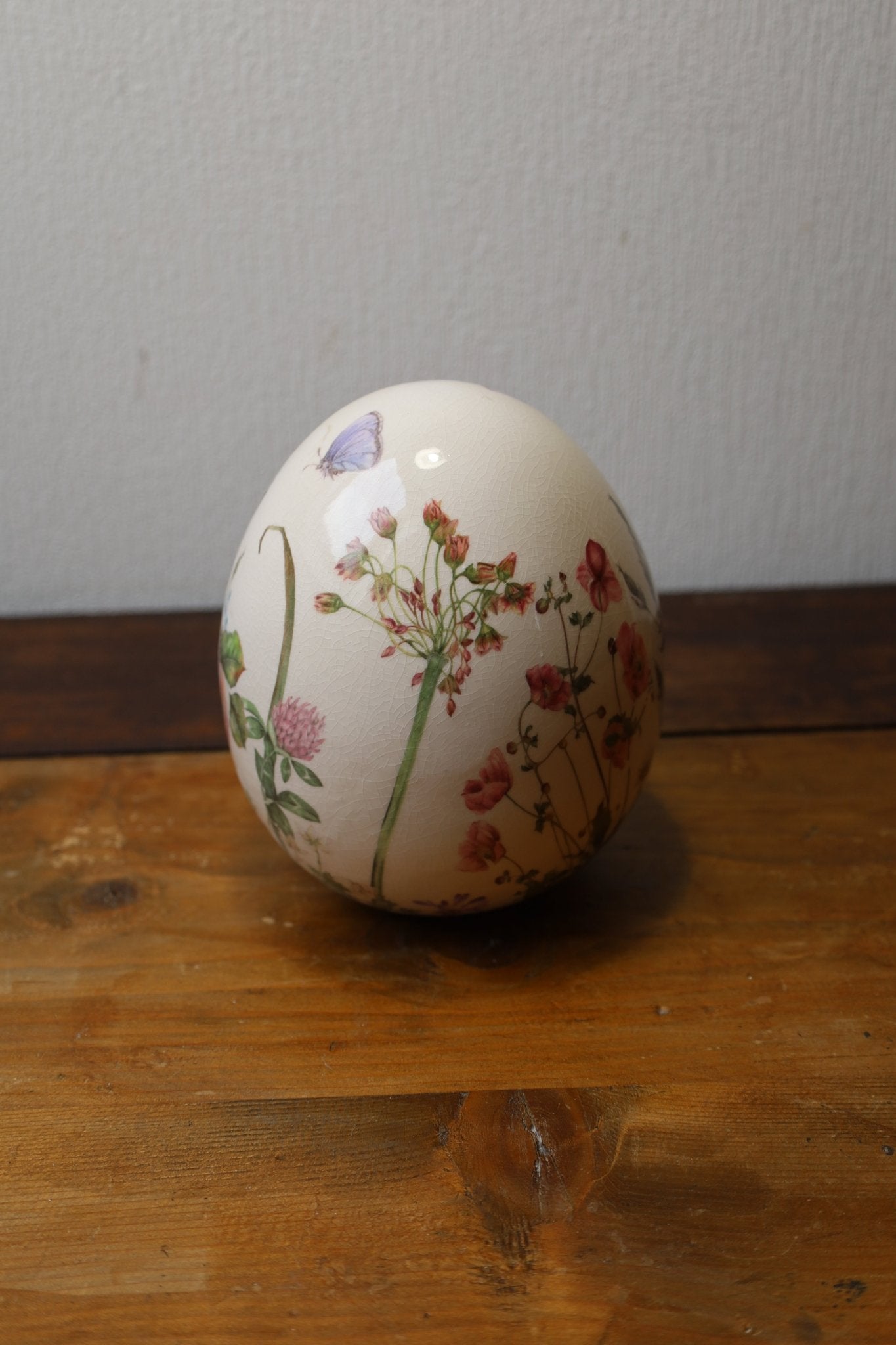 Oster-Ei Keramik Blumenwiese – Frühlingsdeko Landhausstil {{ Shabby Chic und Landhaus Deko }} {{ www.Stein-Alt.de }}