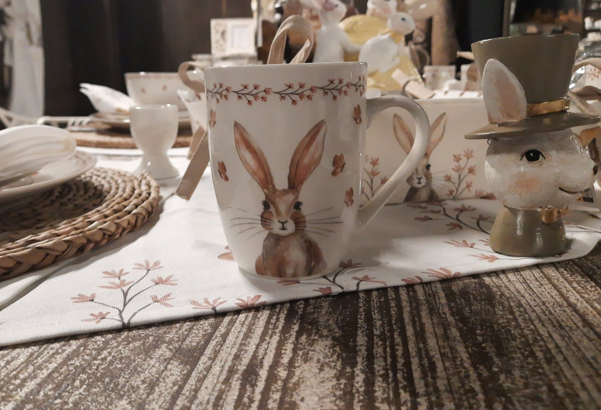 Oster Geschirr Porzellan mit Hasen-Motiv – Teller, Tasse & Schale Landhaus-Stil {{ Shabby Chic und Landhaus Deko }} {{ www.Stein-Alt.de }}