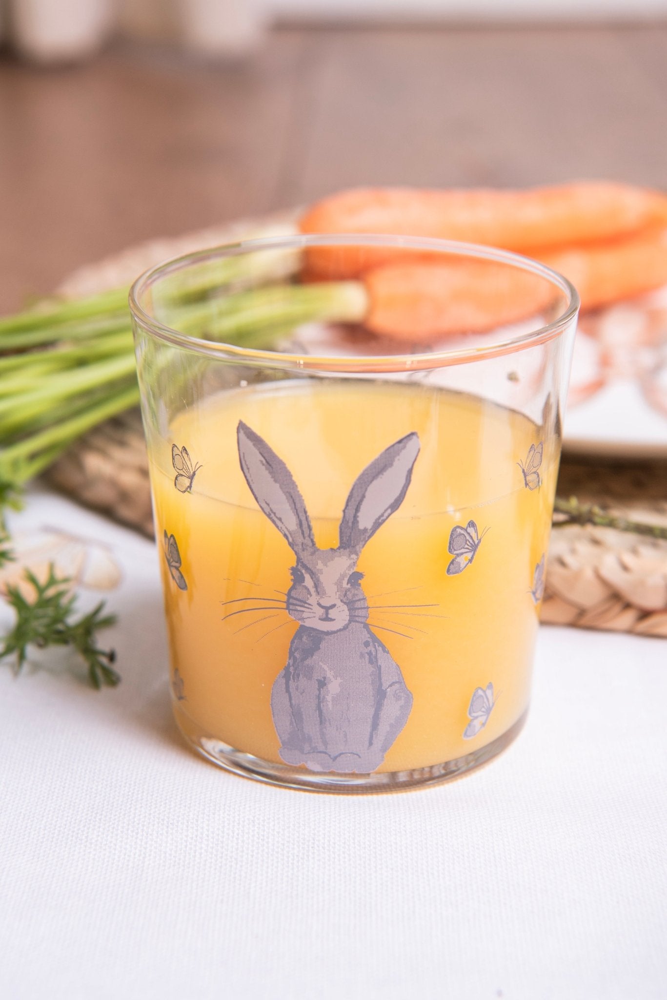 Oster Geschirr Porzellan mit Hasen-Motiv – Teller, Tasse & Schale Landhaus-Stil Wasserglas {{ Shabby Chic und Landhaus Deko }} {{ www.Stein-Alt.de }}