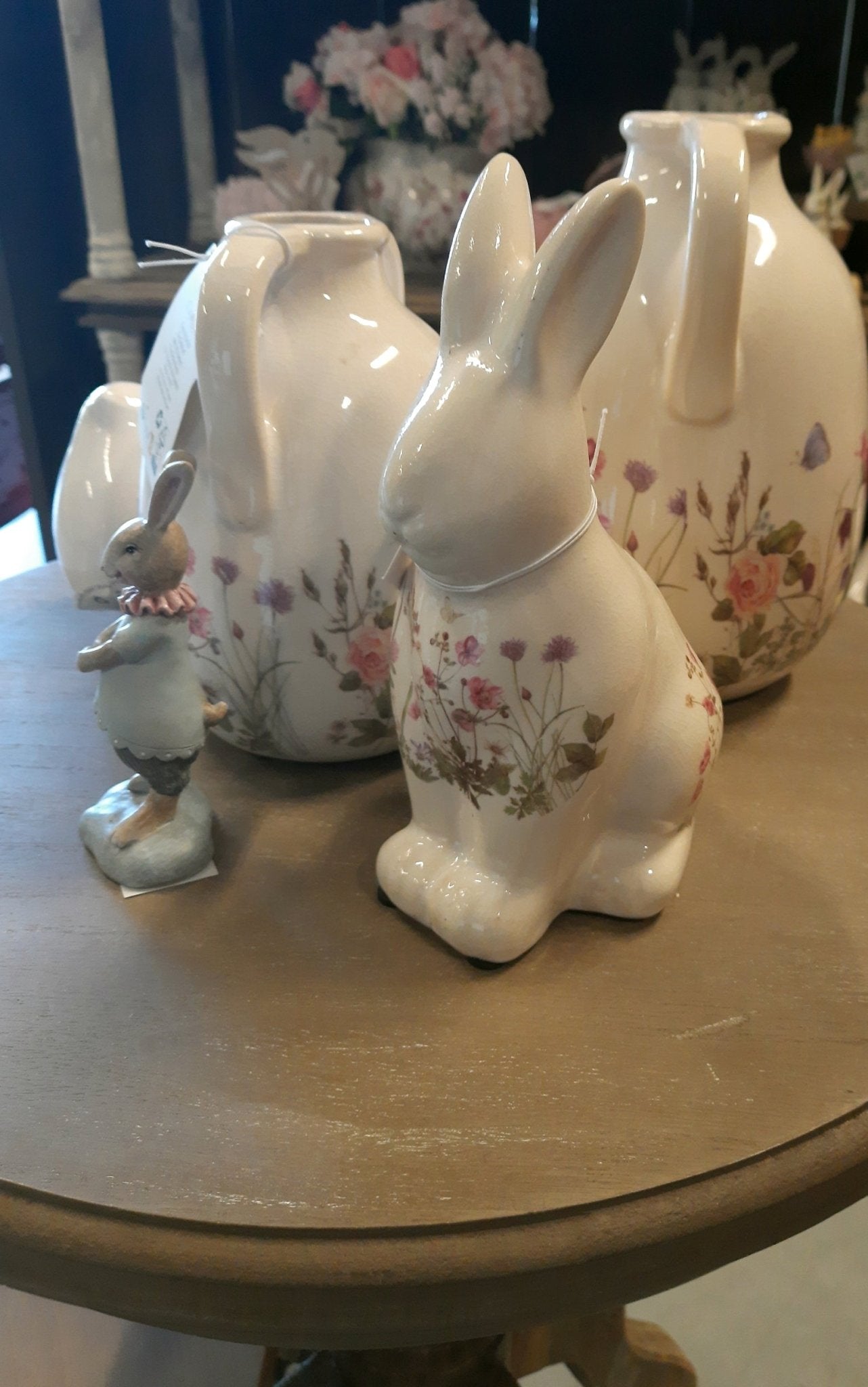 Oster-Hase Keramik Blumenwiese - Frühlingsdeko Landhausstil Clayre & Eef {{ Shabby Chic und Landhaus Deko }} {{ www.Stein-Alt.de }}