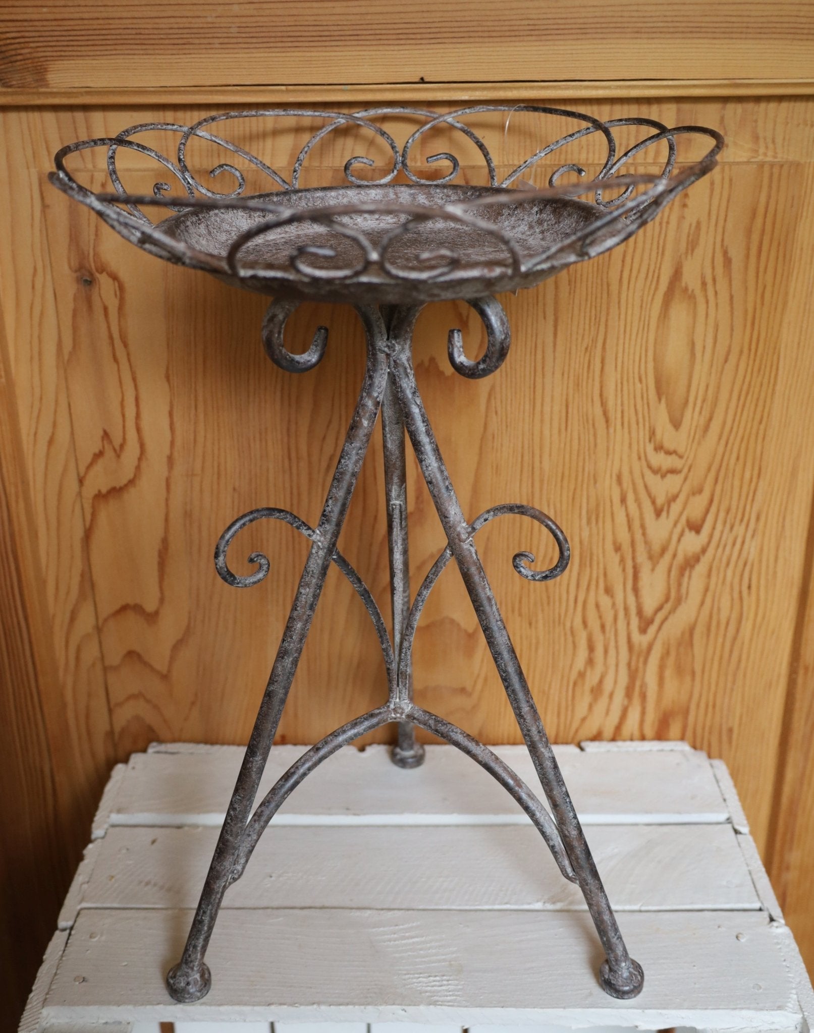 Pflanzenständer Eisen Grau Vintage | Blumentopfhalter Landhaus – 2 Größen Ø 22x32 cm {{ Shabby Chic und Landhaus Deko }} {{ www.Stein-Alt.de }}